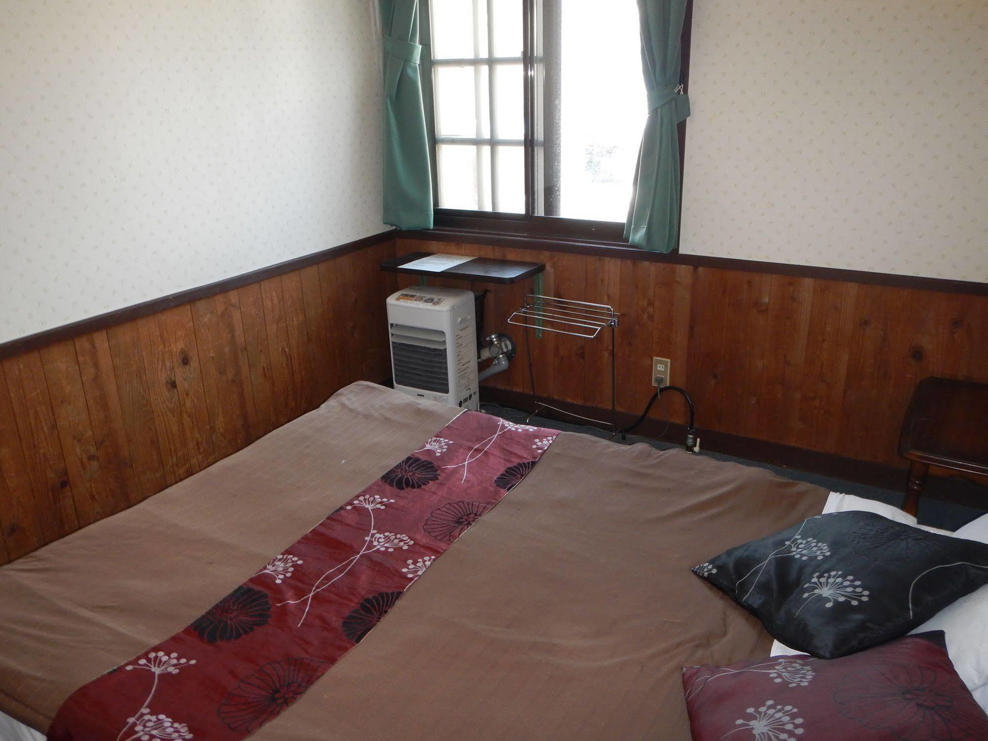 Mt Hakuba Backpackers Hostel ภายนอก รูปภาพ