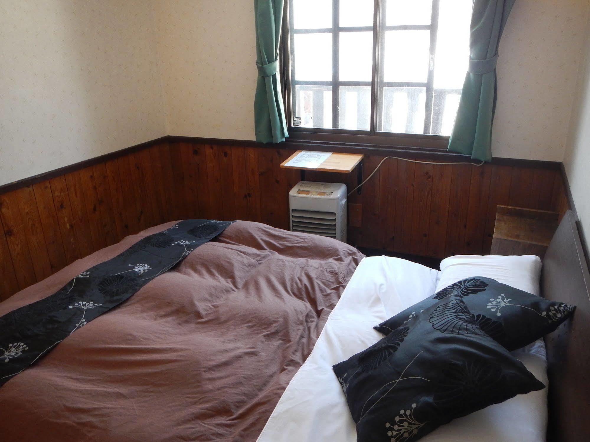 Mt Hakuba Backpackers Hostel ภายนอก รูปภาพ