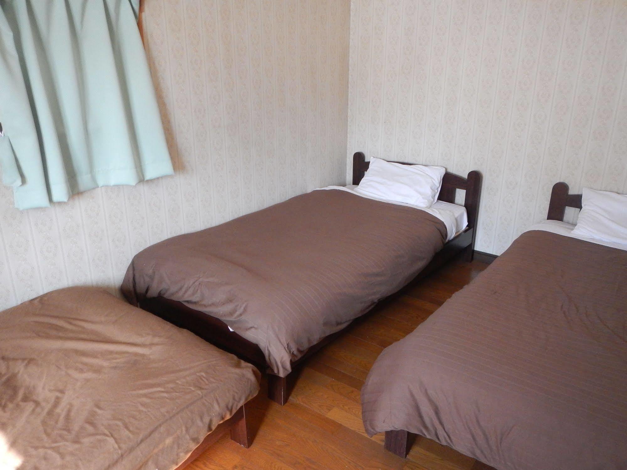 Mt Hakuba Backpackers Hostel ภายนอก รูปภาพ